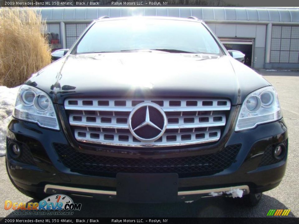 2009 Mercedes-Benz ML 350 4Matic Black / Black Photo #2