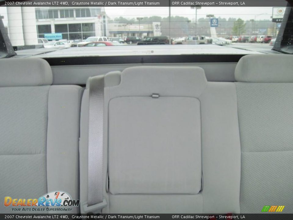 2007 Chevrolet Avalanche LTZ 4WD Graystone Metallic / Dark Titanium/Light Titanium Photo #8