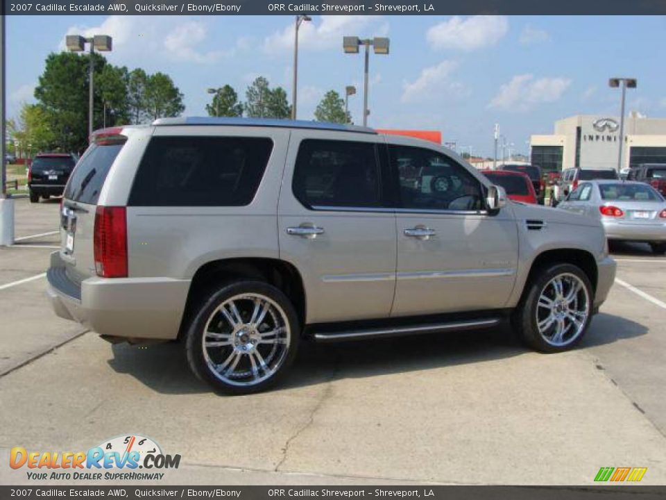 2007 Cadillac Escalade AWD Quicksilver / Ebony/Ebony Photo #2