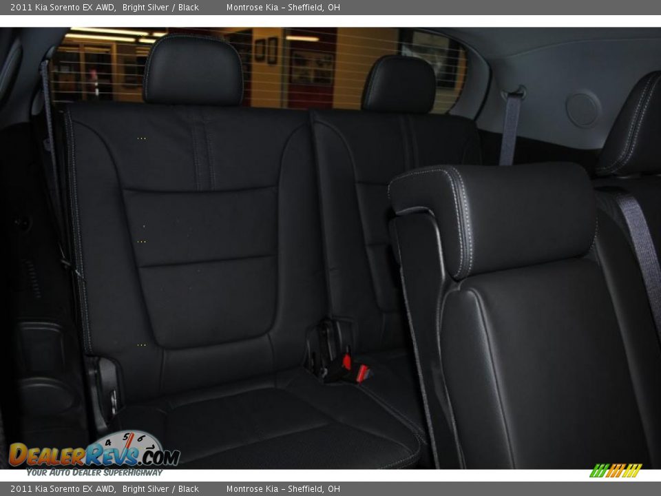 2011 Kia Sorento EX AWD Bright Silver / Black Photo #21