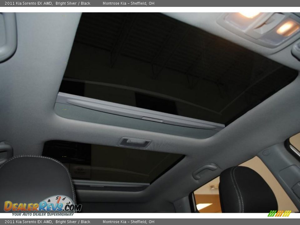2011 Kia Sorento EX AWD Bright Silver / Black Photo #25