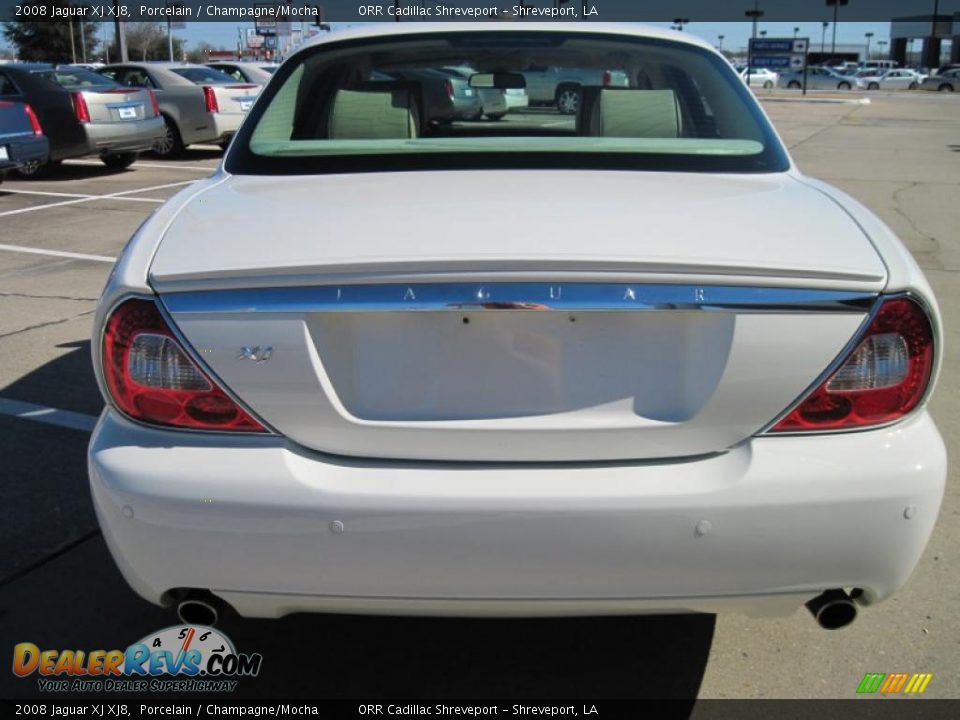 2008 Jaguar XJ XJ8 Porcelain / Champagne/Mocha Photo #6