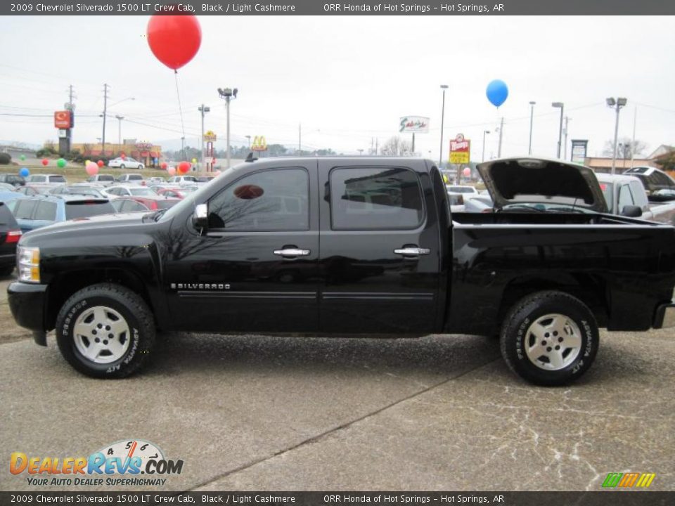 2009 Chevrolet Silverado 1500 LT Crew Cab Black / Light Cashmere Photo #2