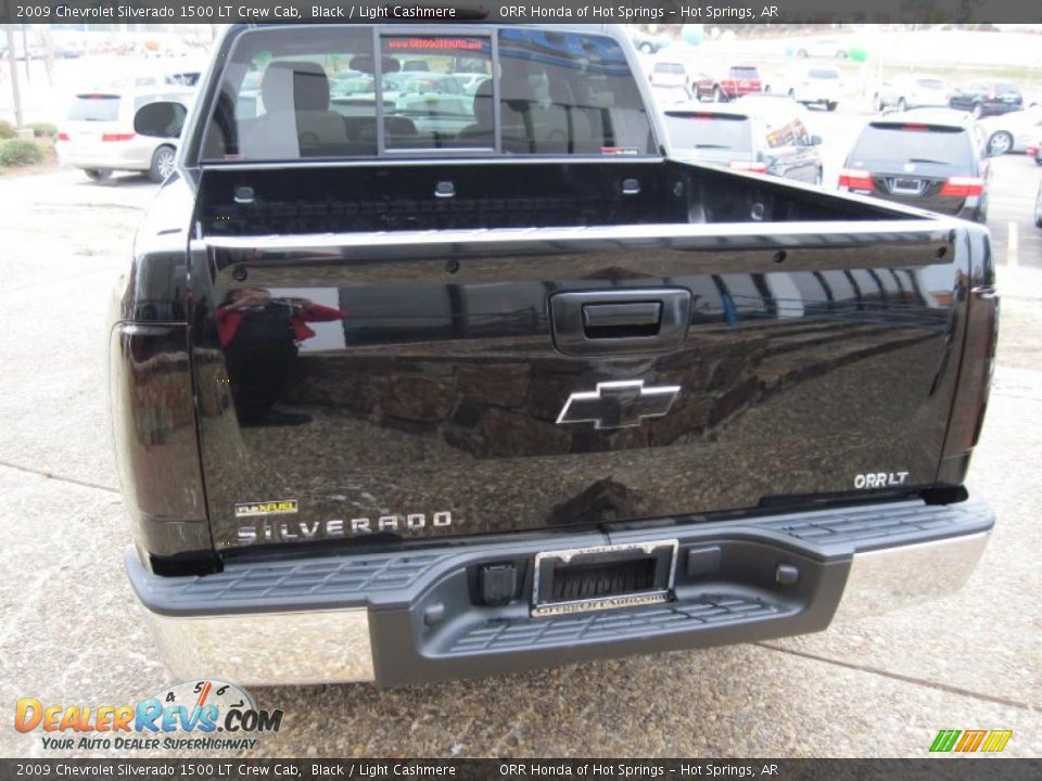 2009 Chevrolet Silverado 1500 LT Crew Cab Black / Light Cashmere Photo #4