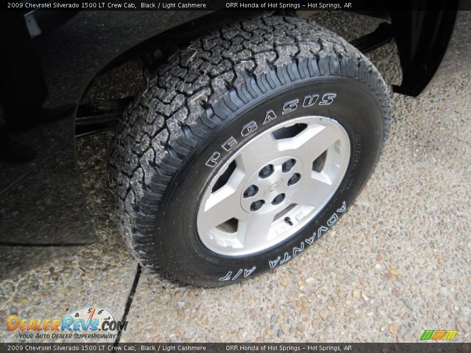 2009 Chevrolet Silverado 1500 LT Crew Cab Black / Light Cashmere Photo #11