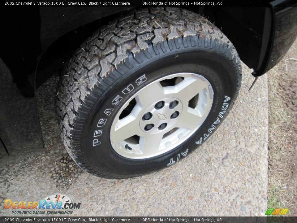 2009 Chevrolet Silverado 1500 LT Crew Cab Black / Light Cashmere Photo #12