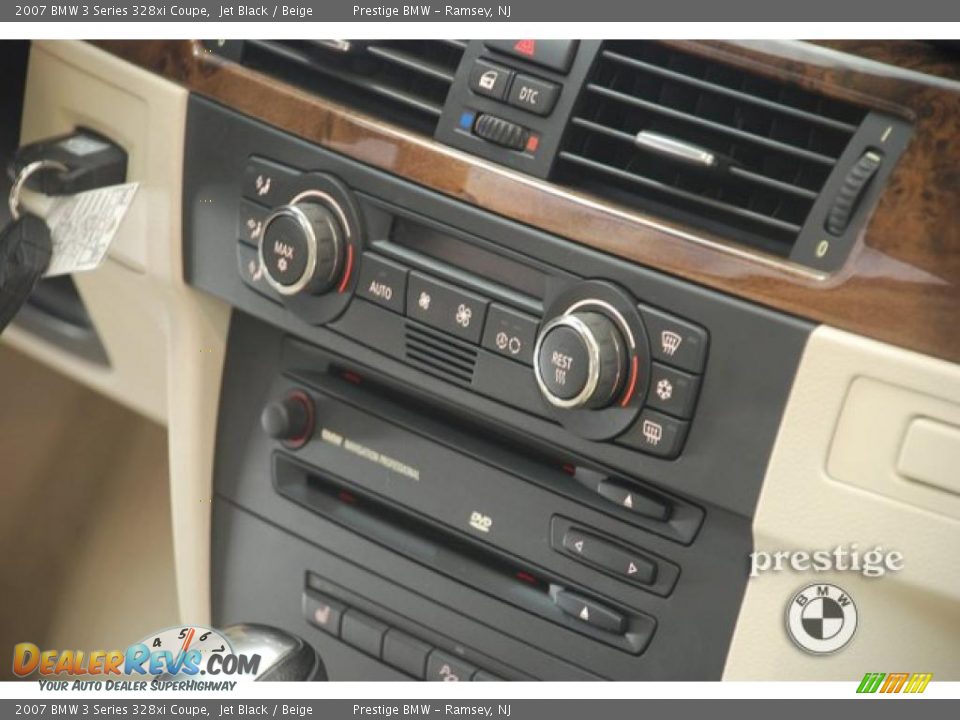 2007 BMW 3 Series 328xi Coupe Jet Black / Beige Photo #16