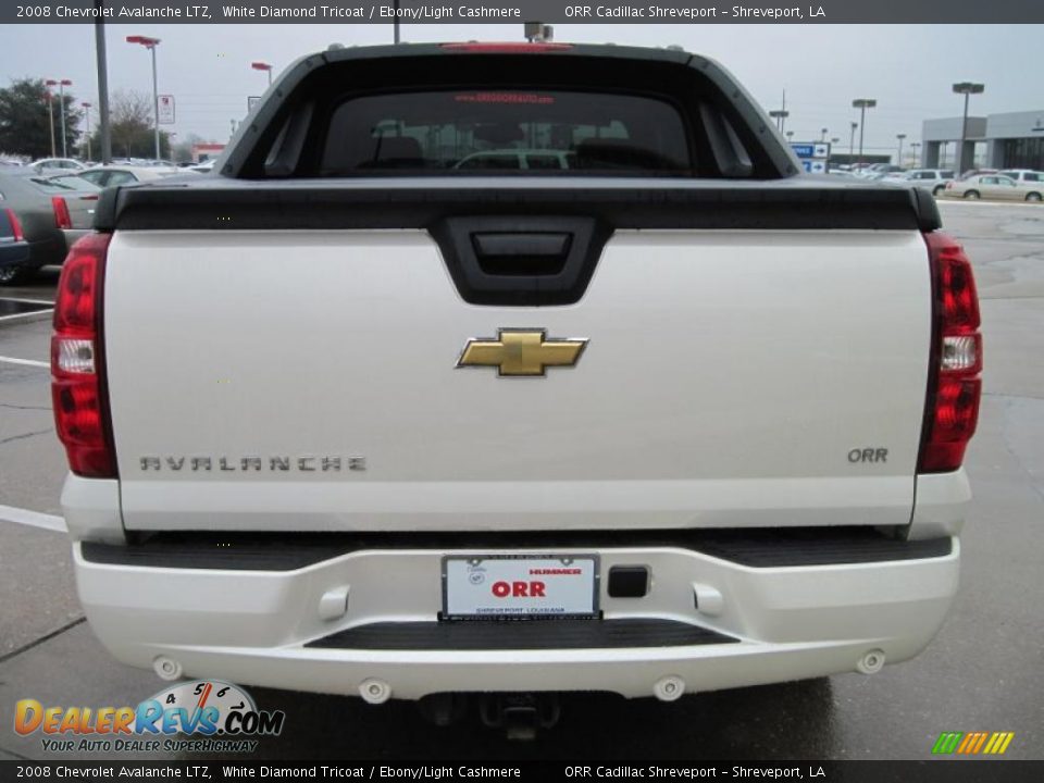 2008 Chevrolet Avalanche LTZ White Diamond Tricoat / Ebony/Light Cashmere Photo #6