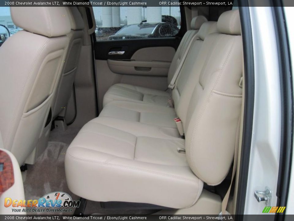2008 Chevrolet Avalanche LTZ White Diamond Tricoat / Ebony/Light Cashmere Photo #10