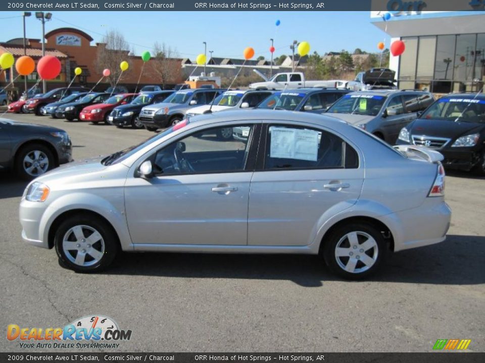 2009 Chevrolet Aveo LT Sedan Cosmic Silver / Charcoal Photo #2