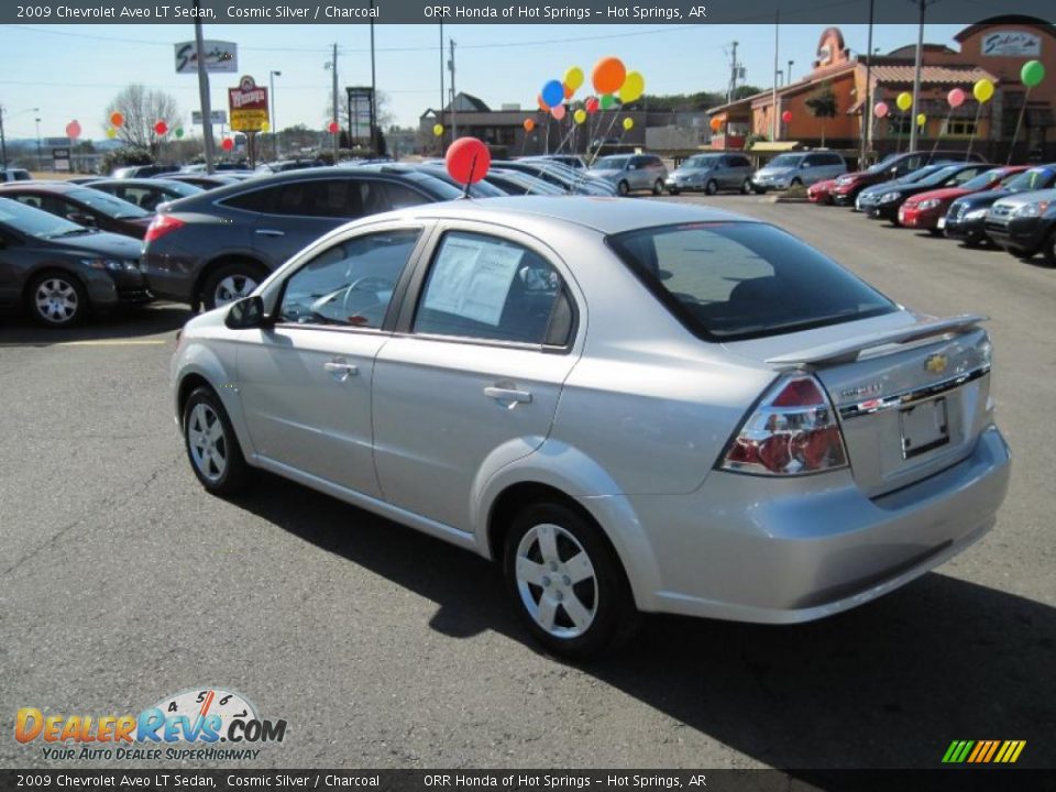2009 Chevrolet Aveo LT Sedan Cosmic Silver / Charcoal Photo #3