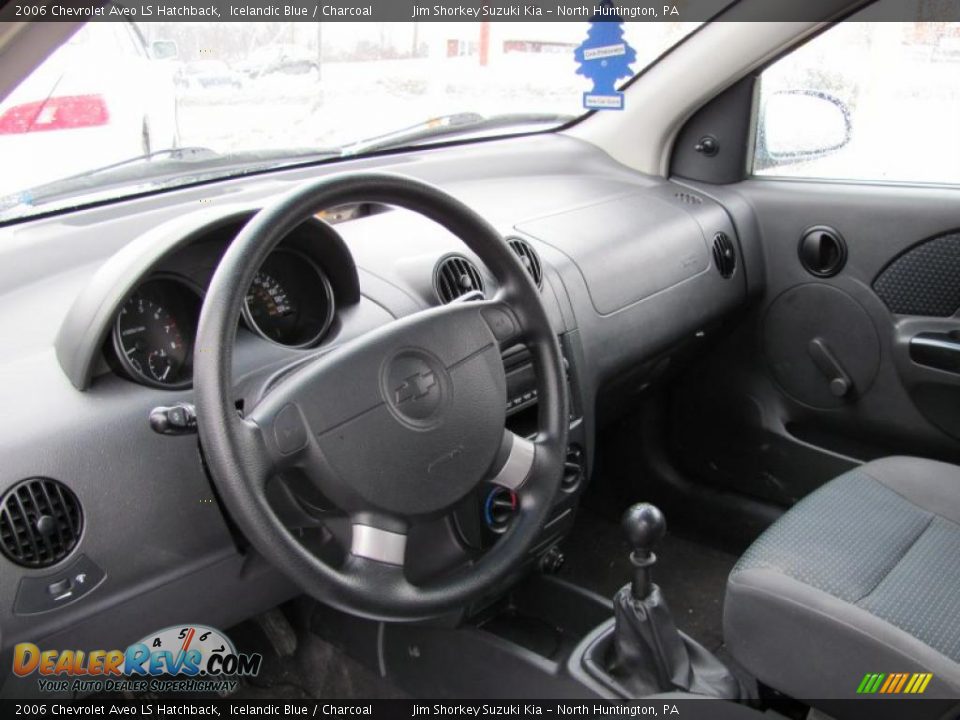 2006 Chevrolet Aveo LS Hatchback Icelandic Blue / Charcoal Photo #7