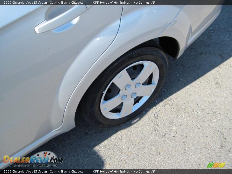 2009 Chevrolet Aveo LT Sedan Cosmic Silver / Charcoal Photo #10