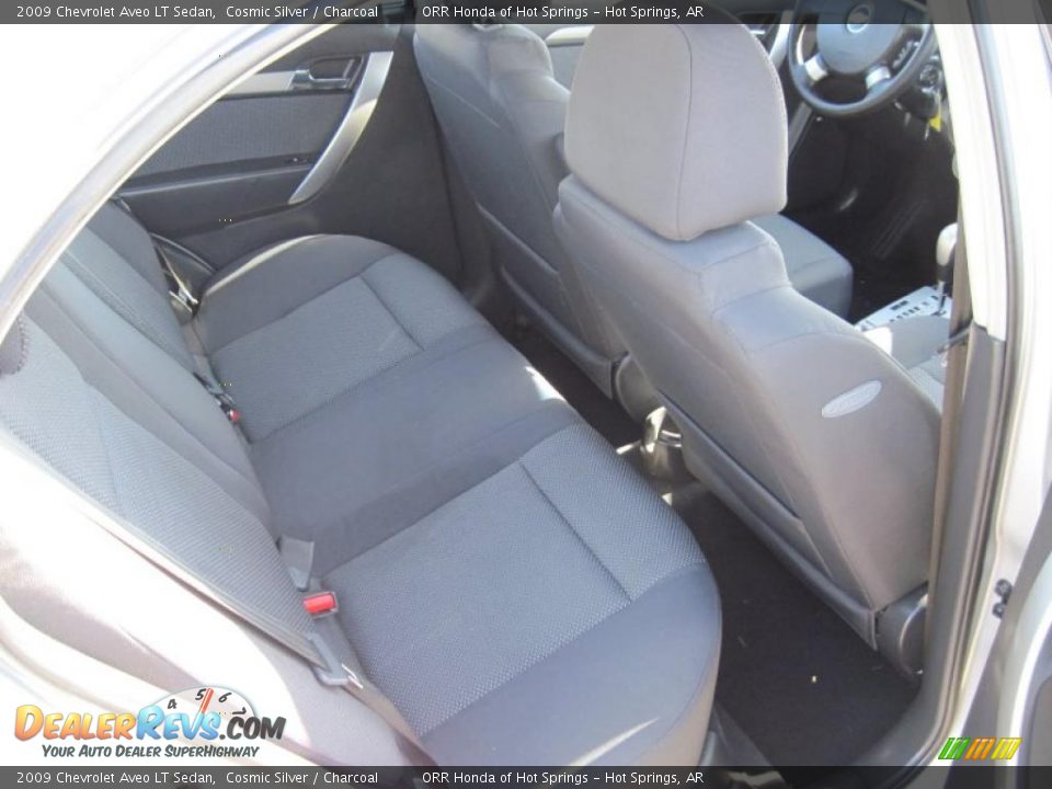 2009 Chevrolet Aveo LT Sedan Cosmic Silver / Charcoal Photo #15