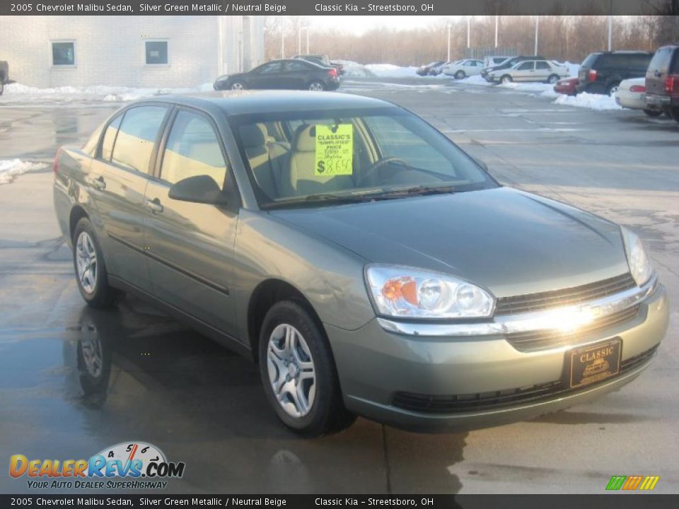 2005 Chevrolet Malibu Sedan Silver Green Metallic / Neutral Beige Photo #3