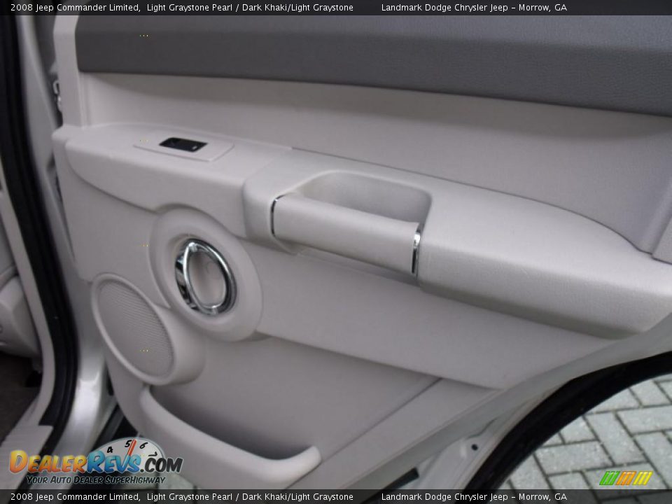 2008 Jeep Commander Limited Light Graystone Pearl / Dark Khaki/Light Graystone Photo #21