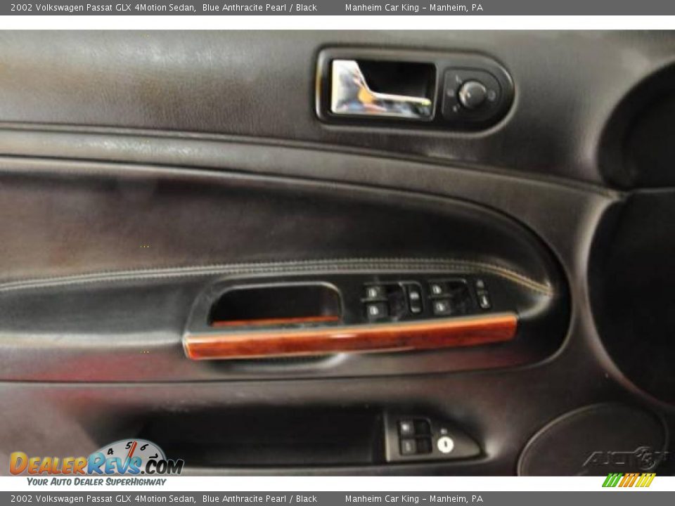 2002 Volkswagen Passat GLX 4Motion Sedan Blue Anthracite Pearl / Black Photo #14