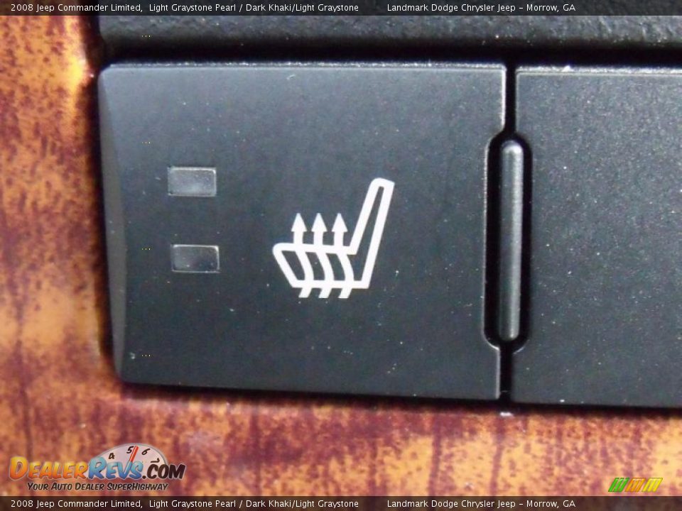 2008 Jeep Commander Limited Light Graystone Pearl / Dark Khaki/Light Graystone Photo #32