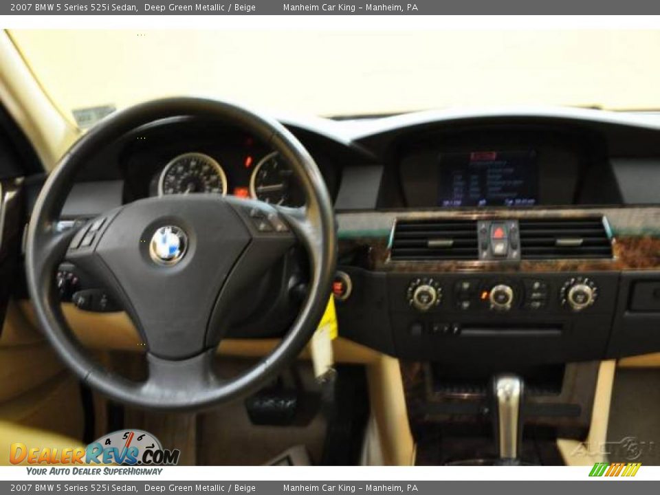 2007 BMW 5 Series 525i Sedan Deep Green Metallic / Beige Photo #7
