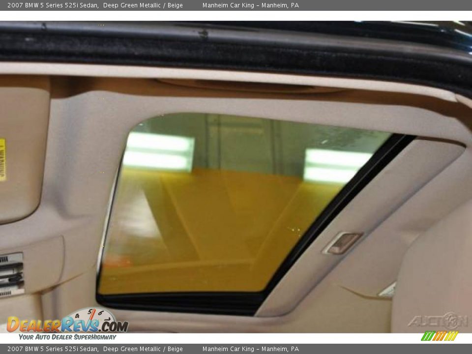 2007 BMW 5 Series 525i Sedan Deep Green Metallic / Beige Photo #9