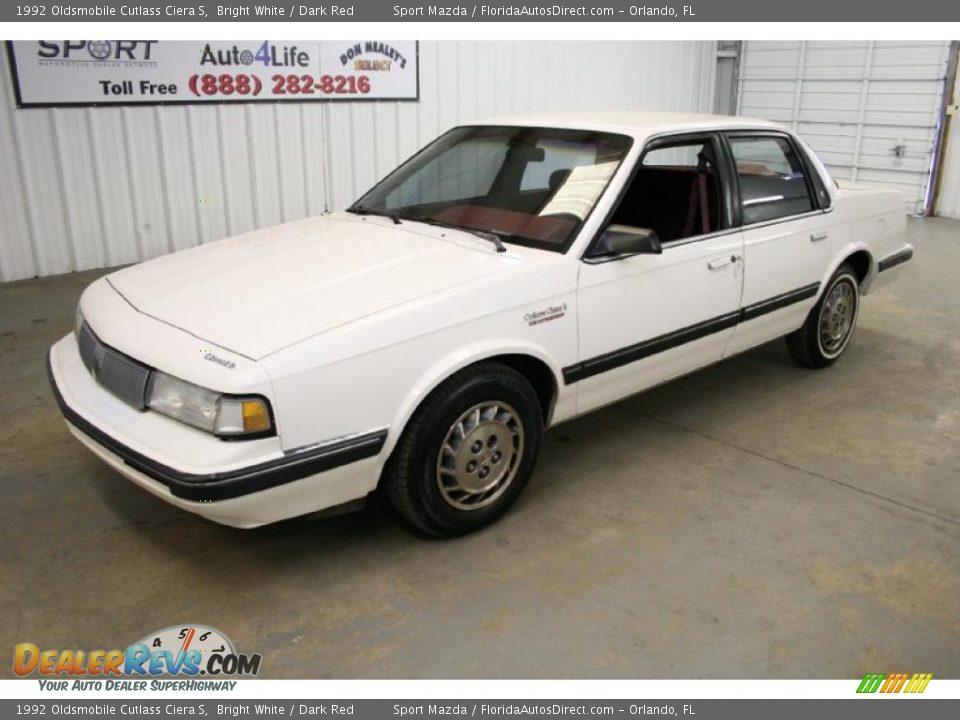 1992 Oldsmobile Cutlass Ciera S Bright White / Dark Red Photo #4