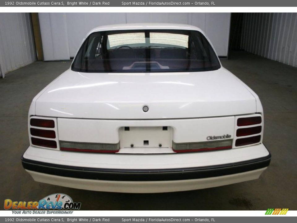 1992 Oldsmobile Cutlass Ciera S Bright White / Dark Red Photo #7