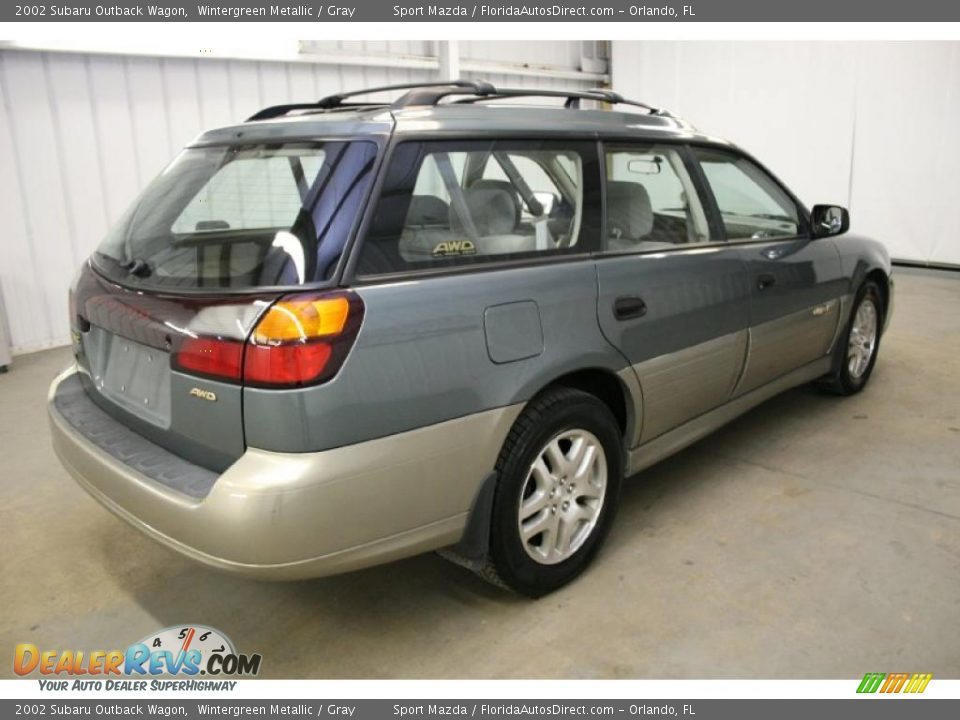 2002 Subaru Outback Wagon Wintergreen Metallic / Gray Photo #5