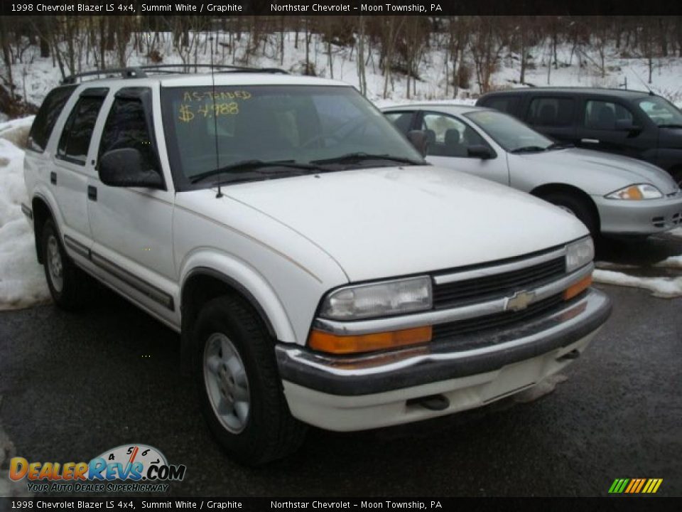 1998 Chevrolet Blazer LS 4x4 Summit White / Graphite Photo #1