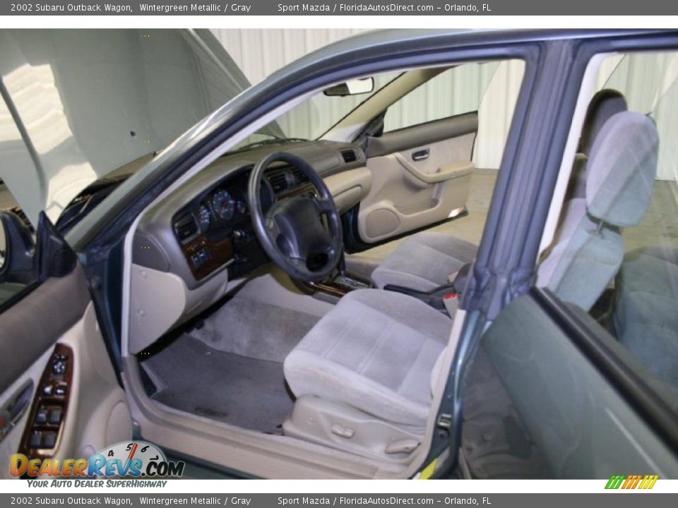 2002 Subaru Outback Wagon Wintergreen Metallic / Gray Photo #14