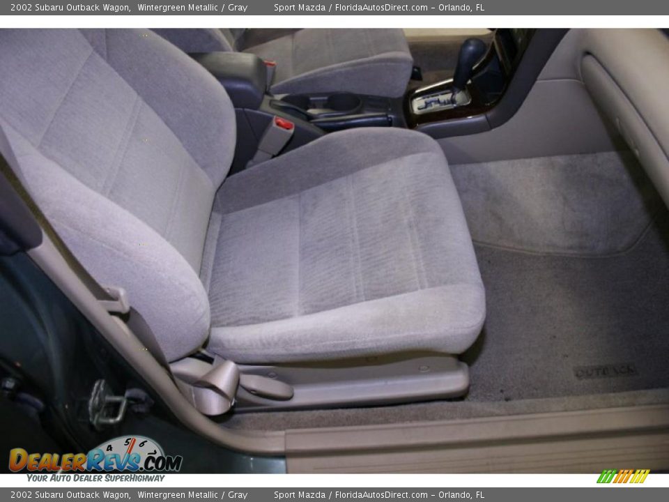 2002 Subaru Outback Wagon Wintergreen Metallic / Gray Photo #19
