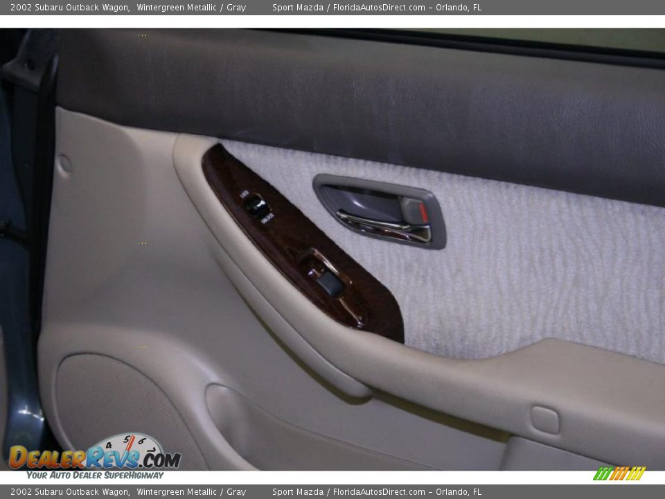 2002 Subaru Outback Wagon Wintergreen Metallic / Gray Photo #21