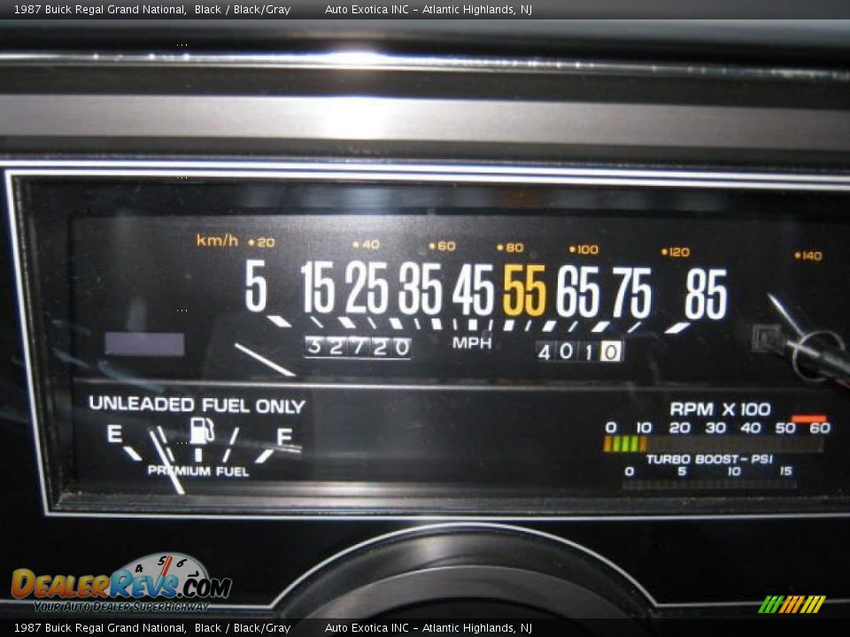 1987 Buick Regal Grand National Black / Black/Gray Photo #9