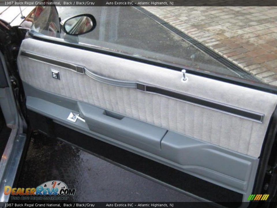 1987 Buick Regal Grand National Black / Black/Gray Photo #14