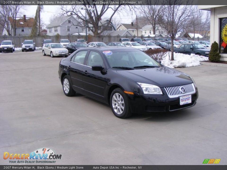 2007 Mercury Milan I4 Black Ebony / Medium Light Stone Photo #2
