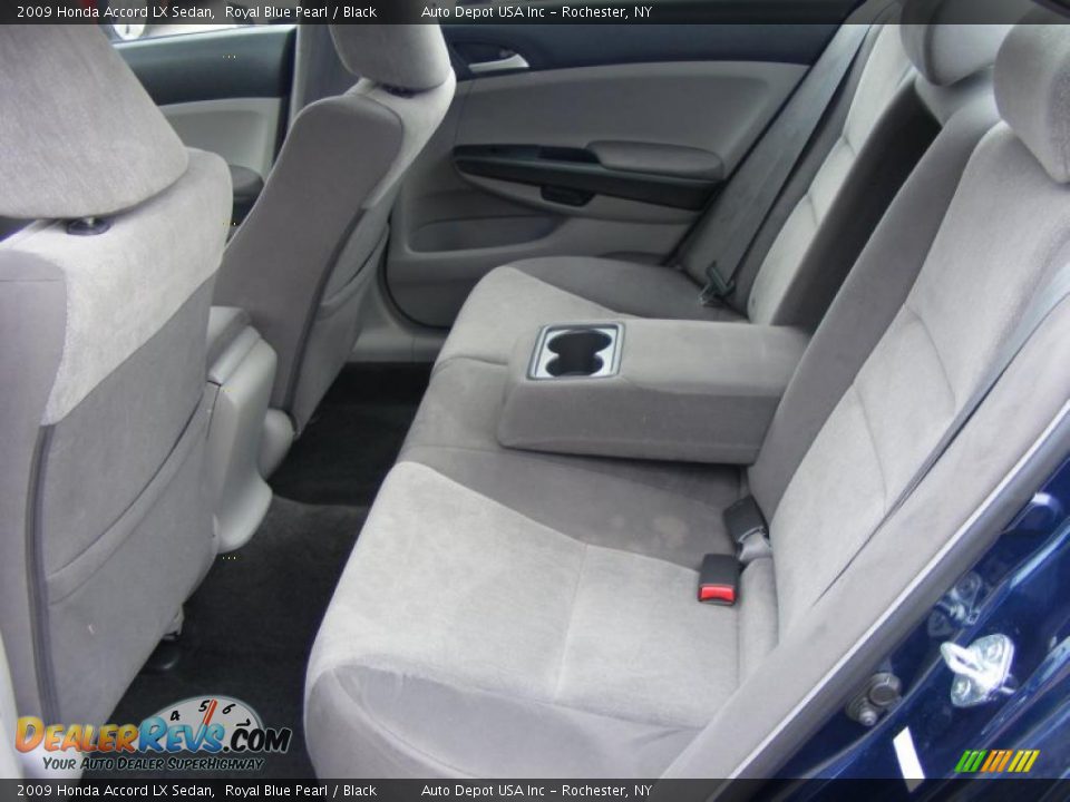 2009 Honda Accord LX Sedan Royal Blue Pearl / Black Photo #10