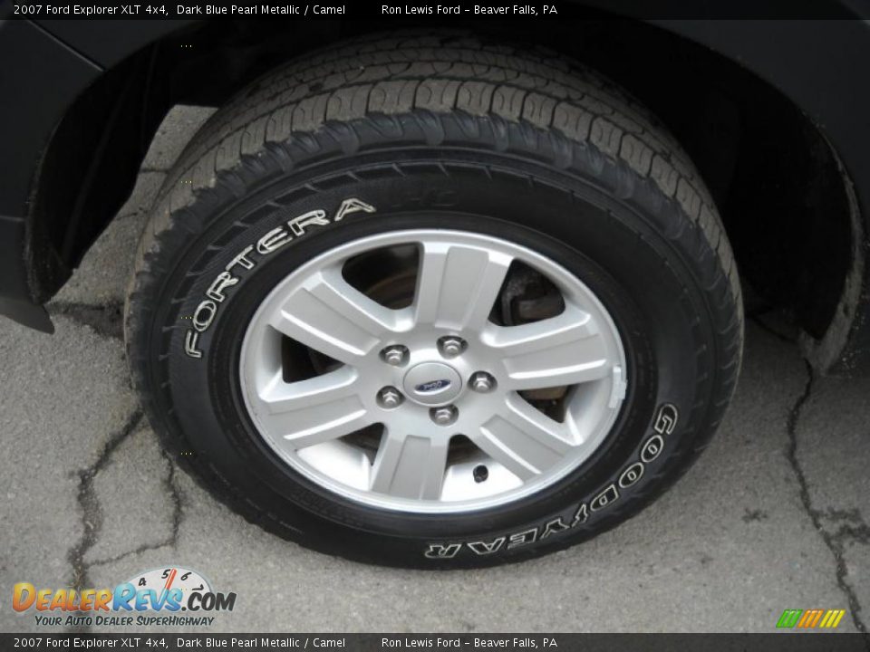 2007 Ford Explorer XLT 4x4 Dark Blue Pearl Metallic / Camel Photo #17