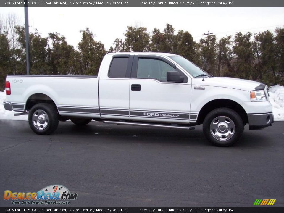 2006 Ford F150 XLT SuperCab 4x4 Oxford White / Medium/Dark Flint Photo #18