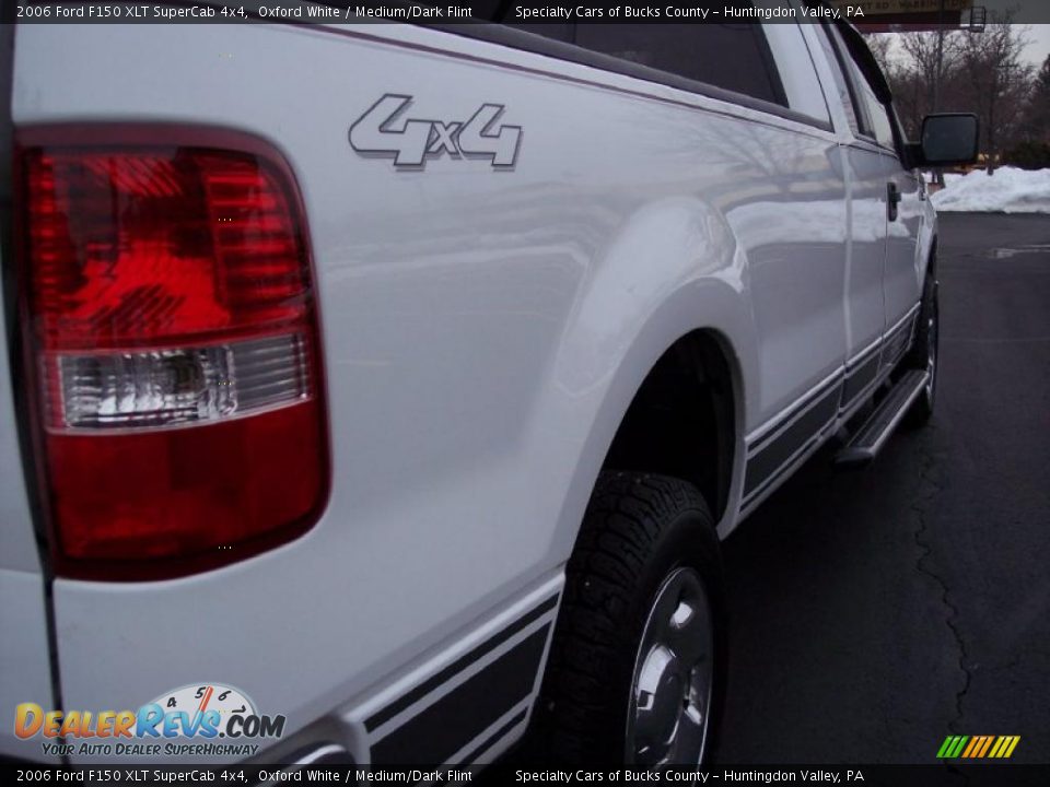 2006 Ford F150 XLT SuperCab 4x4 Oxford White / Medium/Dark Flint Photo #22