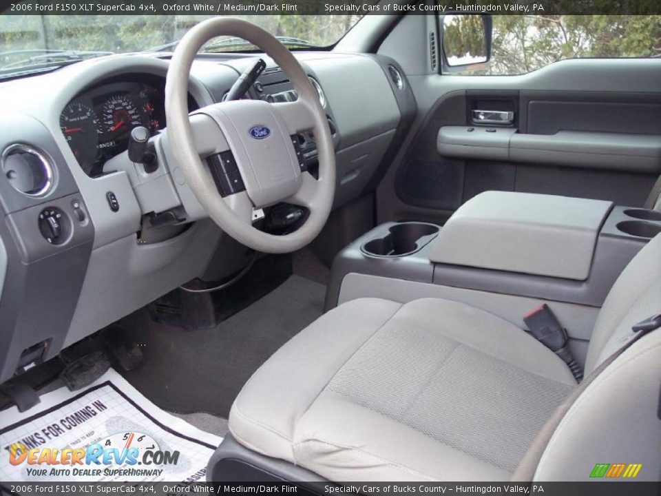 2006 Ford F150 XLT SuperCab 4x4 Oxford White / Medium/Dark Flint Photo #29