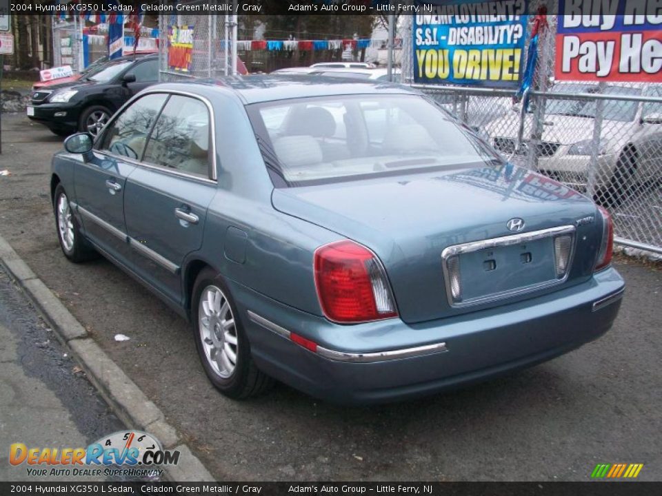 2004 Hyundai XG350 L Sedan Celadon Green Metallic / Gray Photo #2