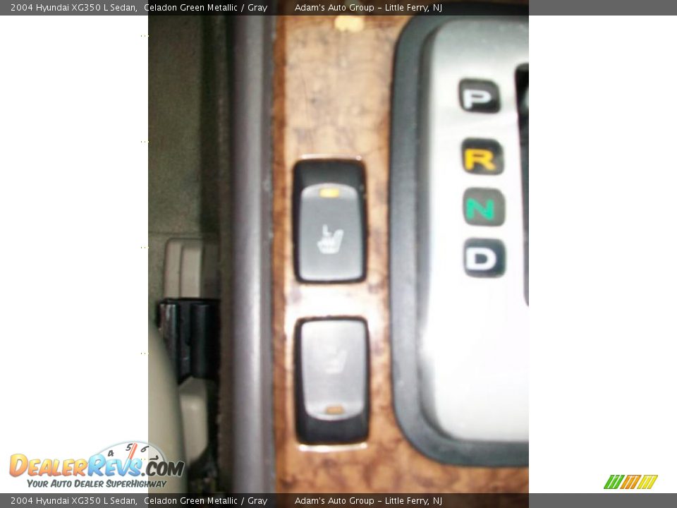 2004 Hyundai XG350 L Sedan Celadon Green Metallic / Gray Photo #14