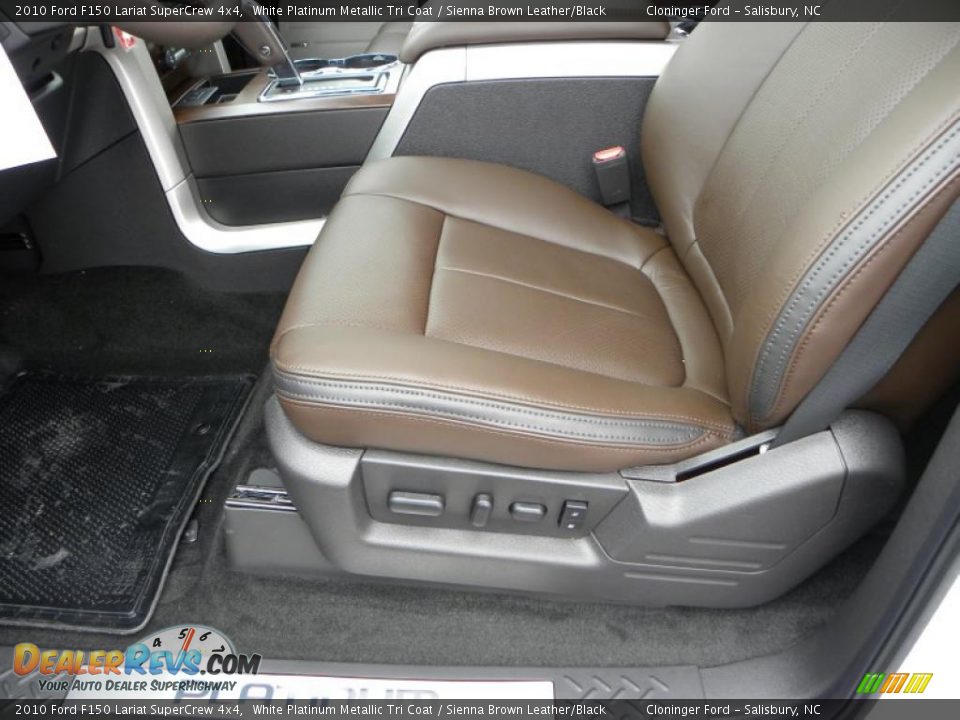 2010 Ford F150 Lariat SuperCrew 4x4 White Platinum Metallic Tri Coat / Sienna Brown Leather/Black Photo #16