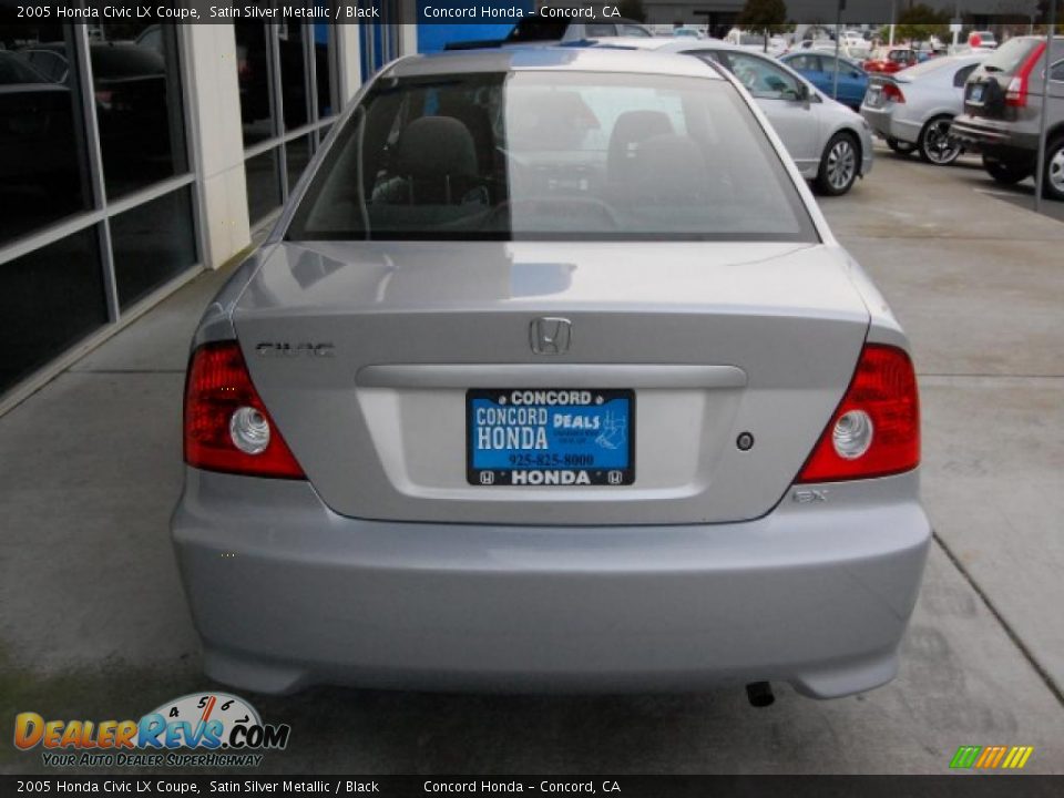 2005 Honda Civic LX Coupe Satin Silver Metallic / Black Photo #4