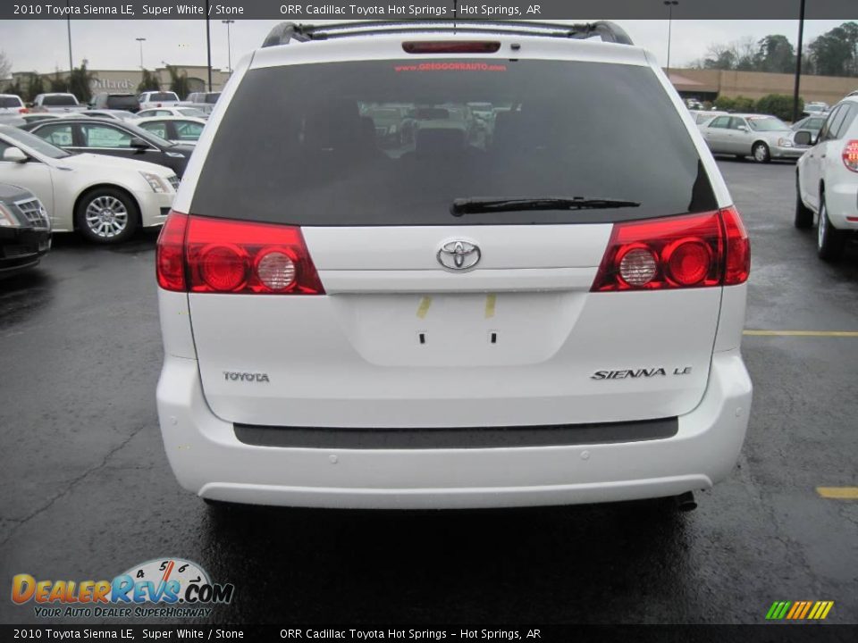 2010 Toyota Sienna LE Super White / Stone Photo #4