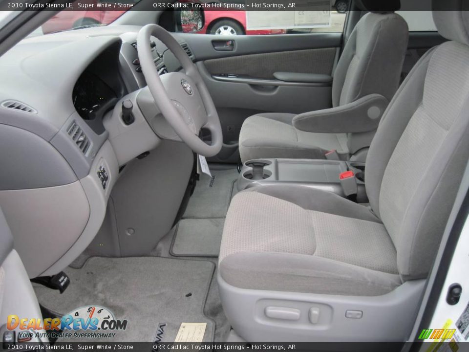 2010 Toyota Sienna LE Super White / Stone Photo #6