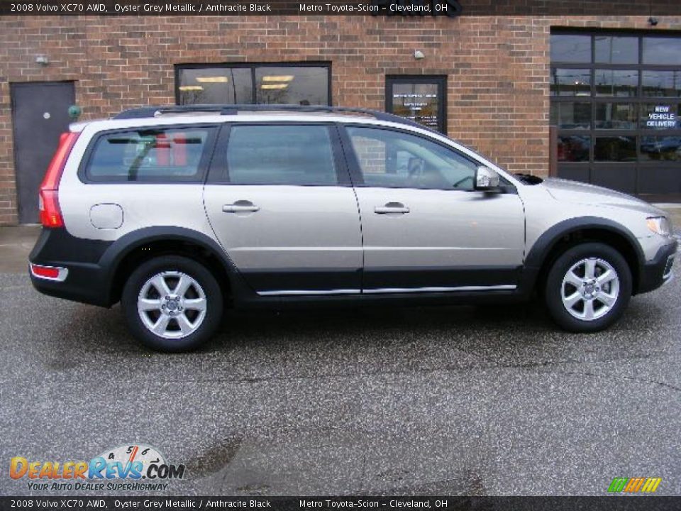 2008 Volvo XC70 AWD Oyster Grey Metallic / Anthracite Black Photo #2
