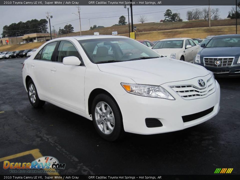2010 Toyota Camry LE V6 Super White / Ash Gray Photo #2