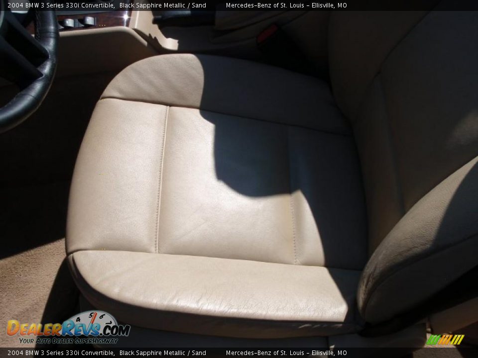 2004 BMW 3 Series 330i Convertible Black Sapphire Metallic / Sand Photo #32