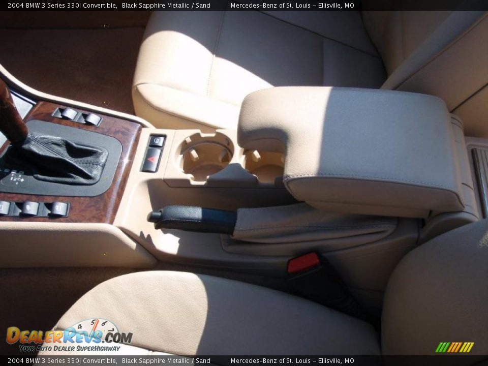 2004 BMW 3 Series 330i Convertible Black Sapphire Metallic / Sand Photo #34