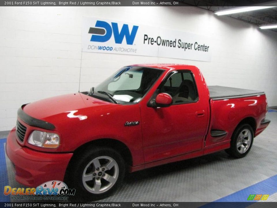 2001 Ford F150 SVT Lightning Bright Red / Lightning Graphite/Black Photo #2